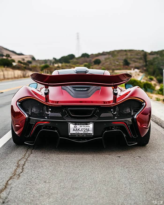 三大神车之一迈凯伦mclarenp1