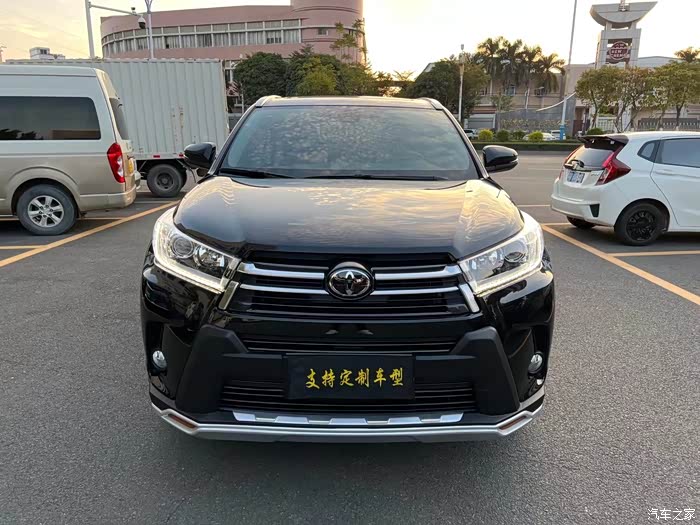 出售21年21款丰田汉兰达四驱尊贵版