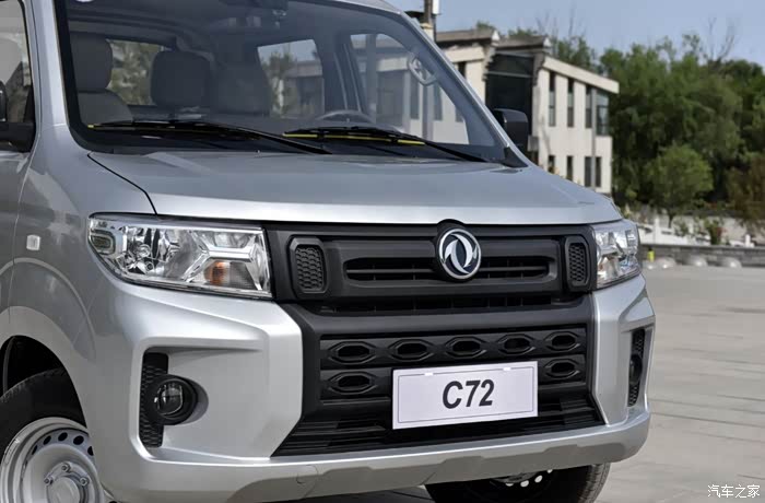 老百姓的实用创富神器实拍超级宽体新卡东风小康c71c72