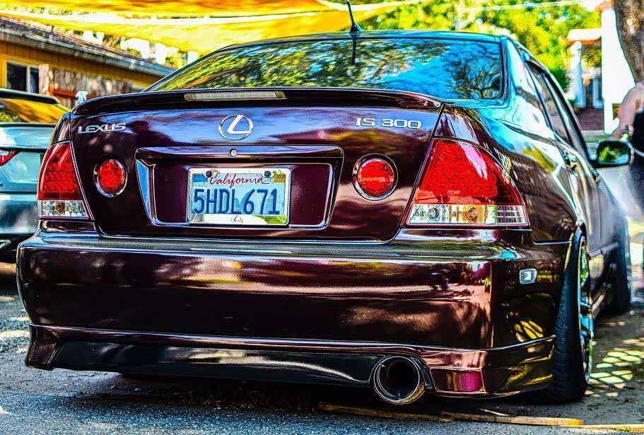 雷克萨斯is300咬地鲨改装单边单出真棒