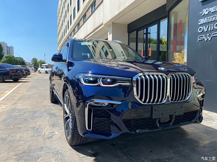 1131 | 回复: 3 宝马x7论坛 丹泉石蓝真没选错!