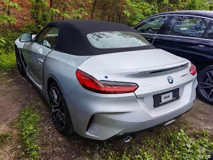 bimmer提宝马z4 冰河银,稀少货!