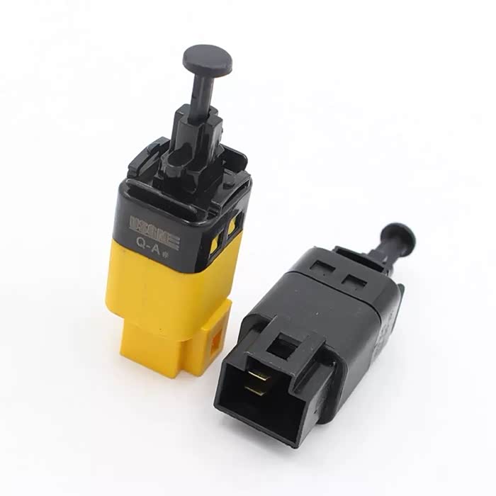 【图】乐风刹车开关怎么更换?_乐风论坛_汽车之家论坛