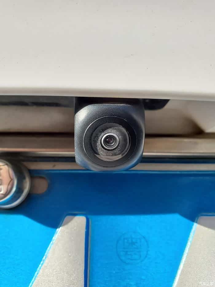 自己动手更换r50后视摄像头