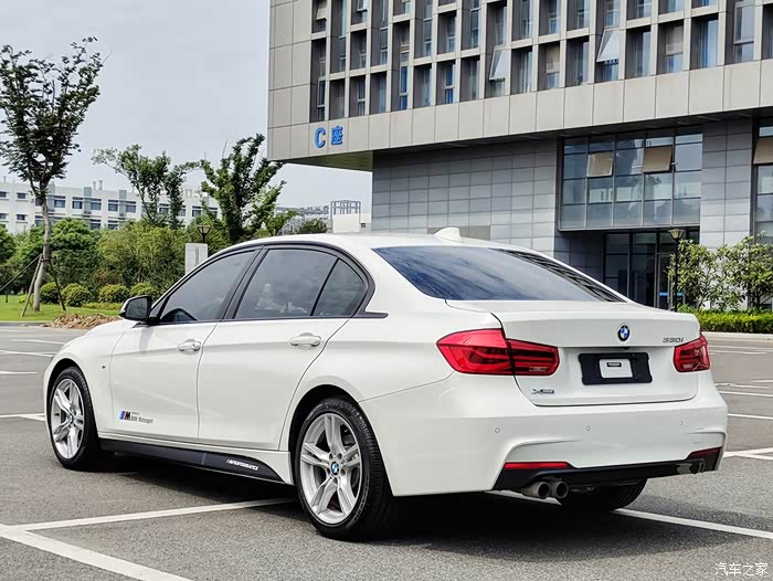 17年宝马320lim运动套装,原版原漆,重点2.9w公里
