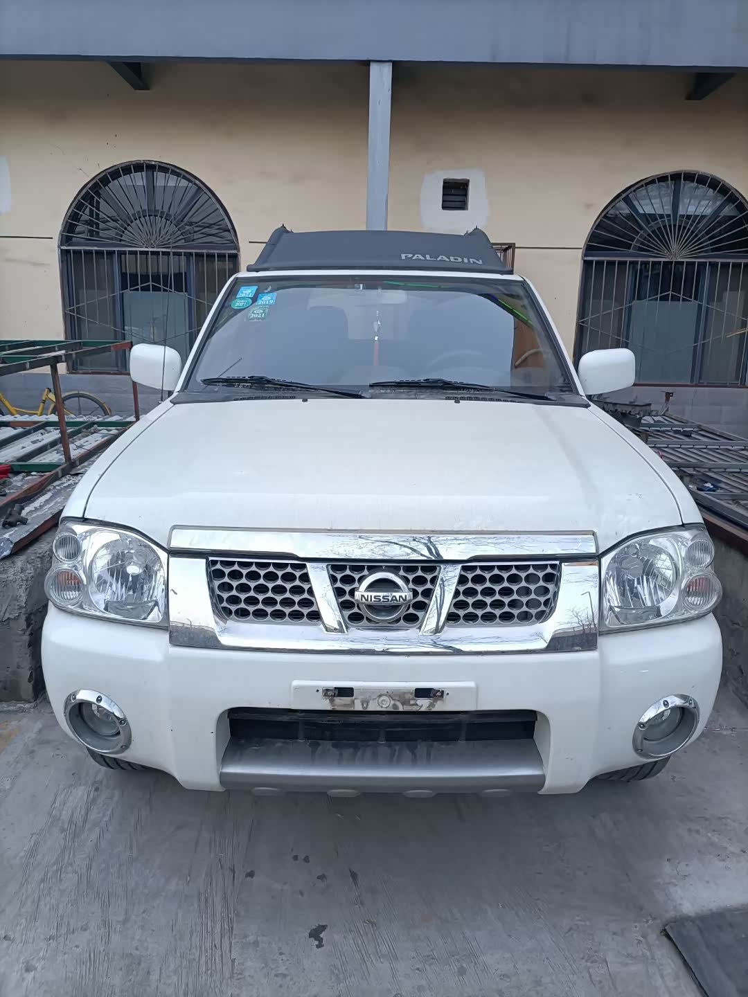 出售16年手动两驱帕拉丁 ,实表8万多公里!原车漆