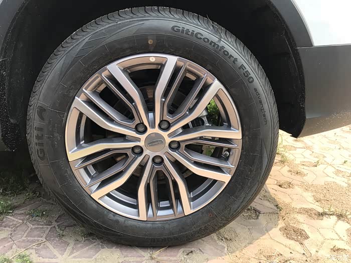 【提车记】我的第一辆爱车～吉利博越pro!