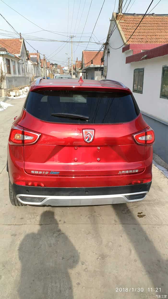 圈里边有买红色的宝骏510吗?