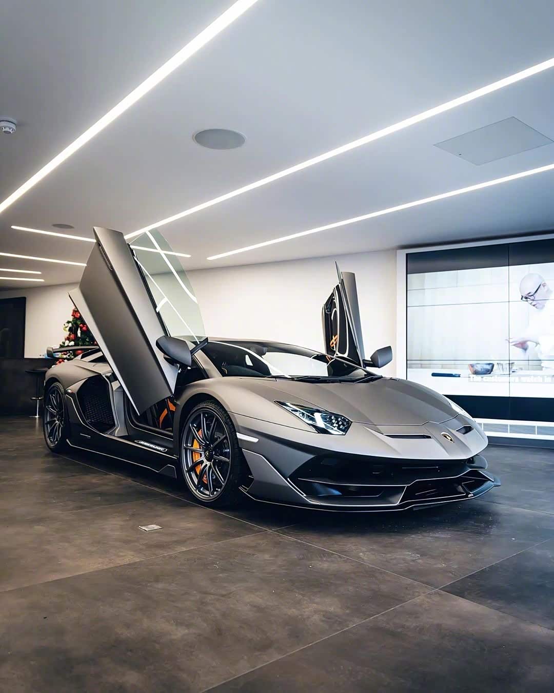 【图】女神收割机兰博基尼大牛一枚_兰博基尼论坛_汽车之家论坛