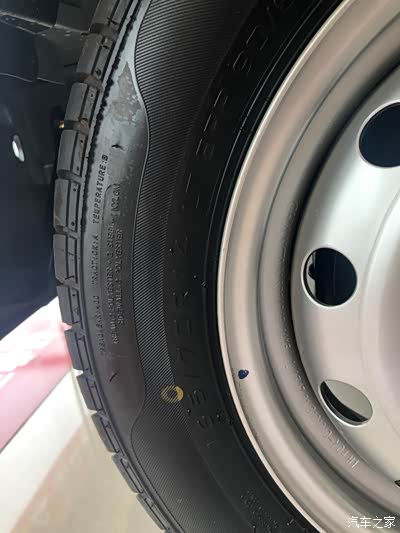 轮胎165/70r14的大小