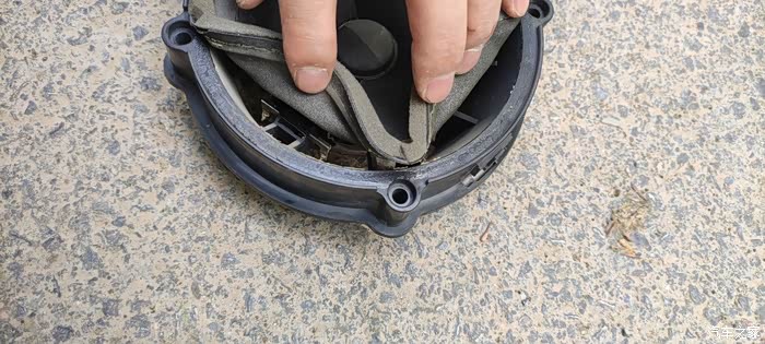 14年凯越前门低音喇叭修复