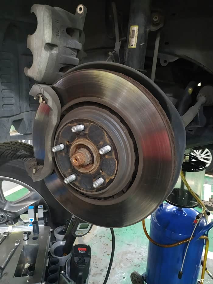 11万公里大家帮忙看看刹车盘用换吗