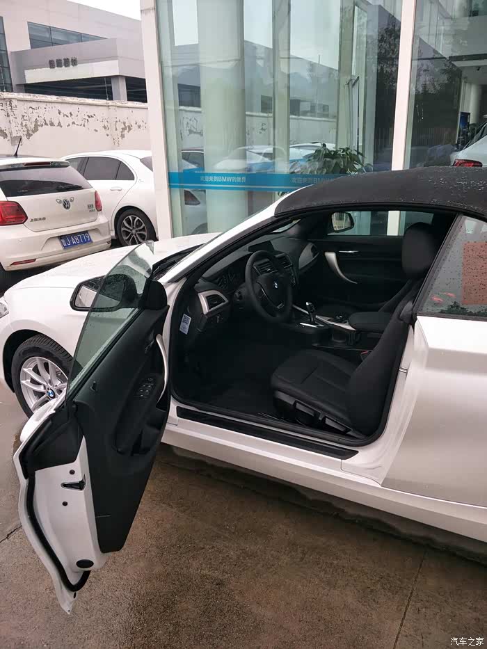 哪位大神可以简单介绍宝马2系软顶敞篷!