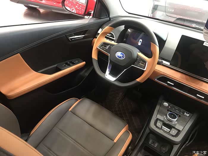 敢发就敢送#周六探店比亚迪,看朋友介绍的e2