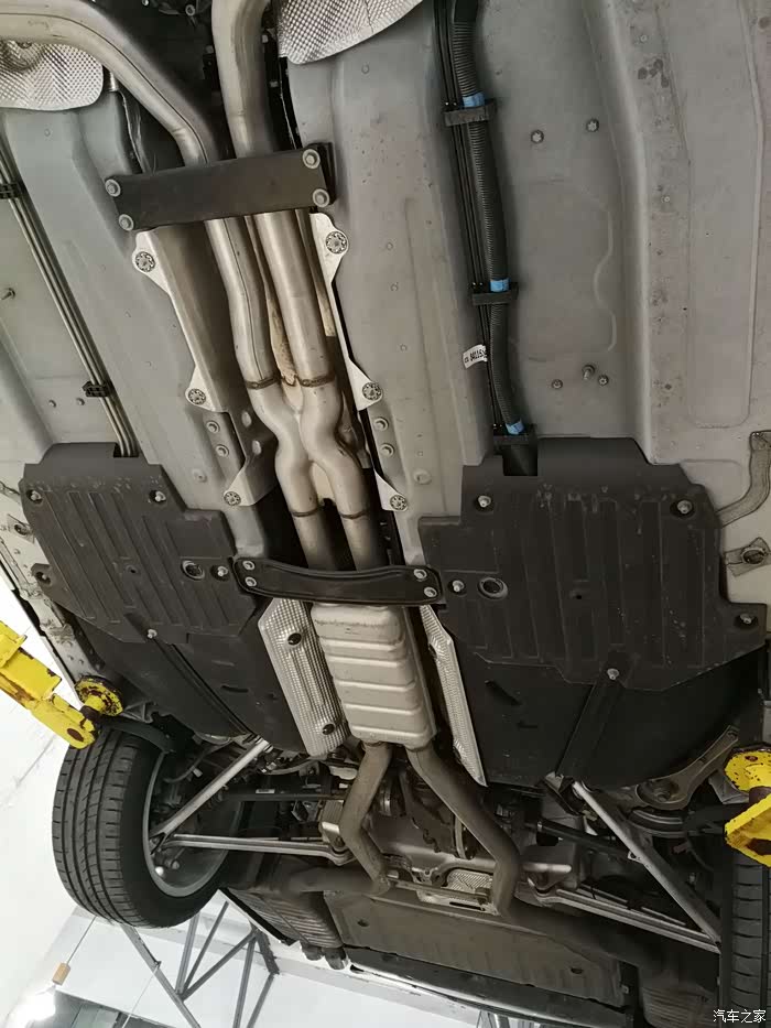 【图】发点17款40豪华二保车底照片_凯迪拉克ct6论坛_汽车之家论坛