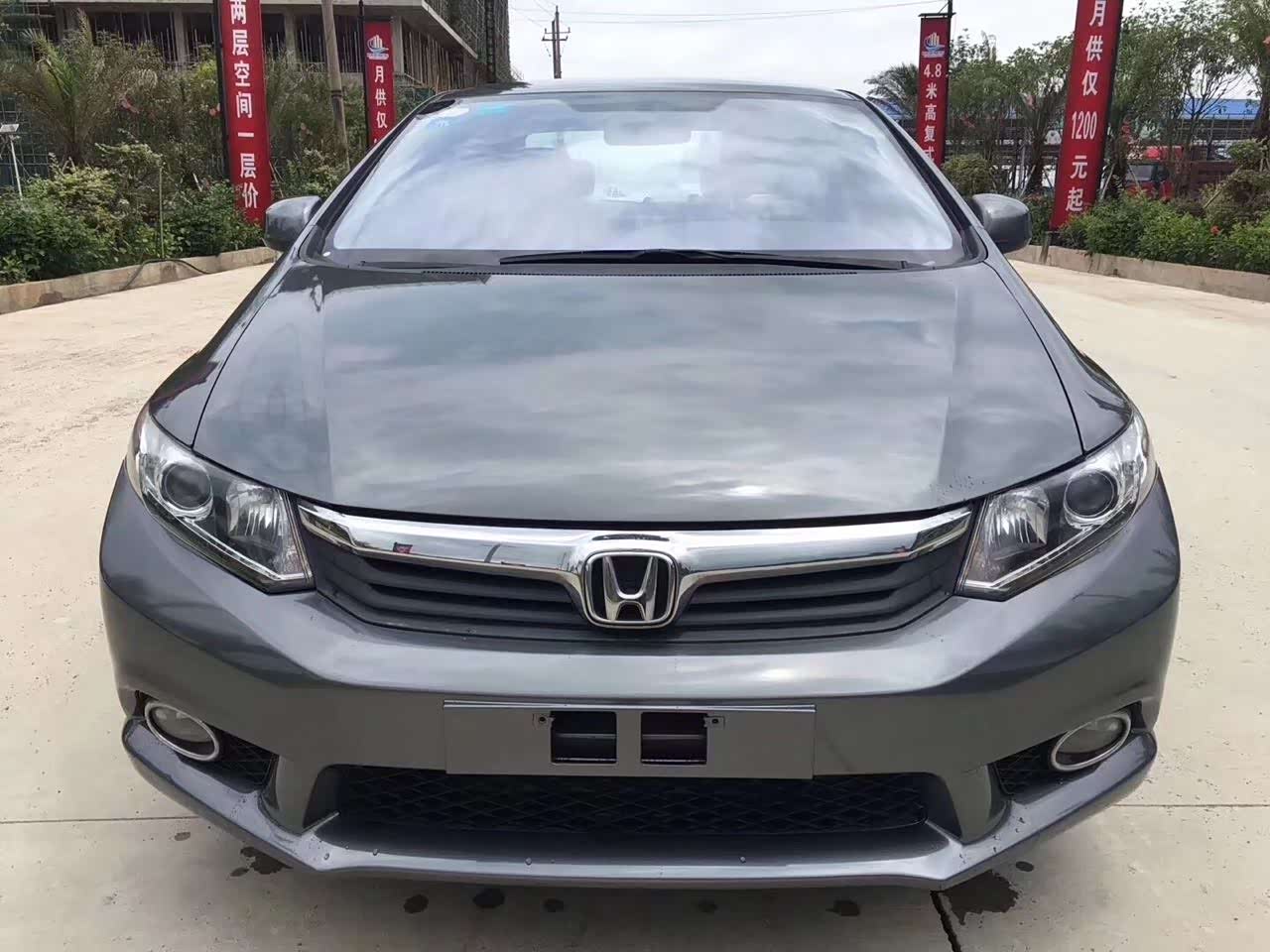 第九代思域也是颜值担当的紧凑车型