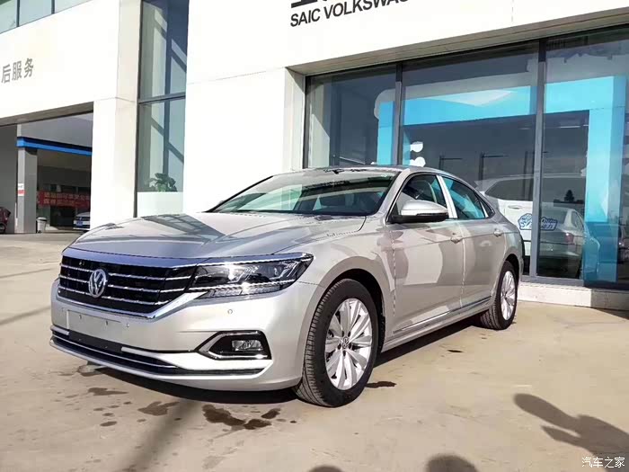 全新帕萨特驾驭新格局