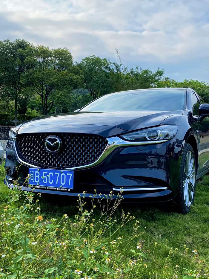 2021阿特兹25晶钻蓝尊崇提车zoomzoom