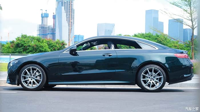 低调奢华十分满意奔驰e300coupe祖母绿提车及用车作业