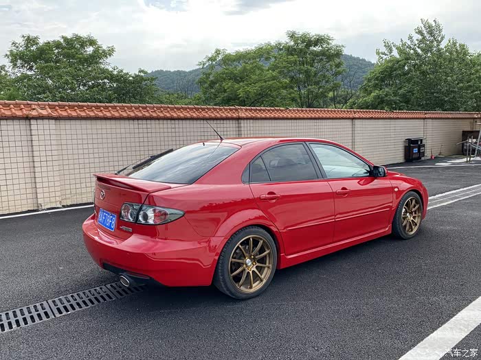 入手准08年马6轿跑.