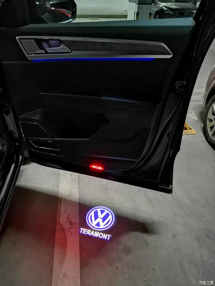 【动手小当家】之给我的途昂换装车门迎宾灯