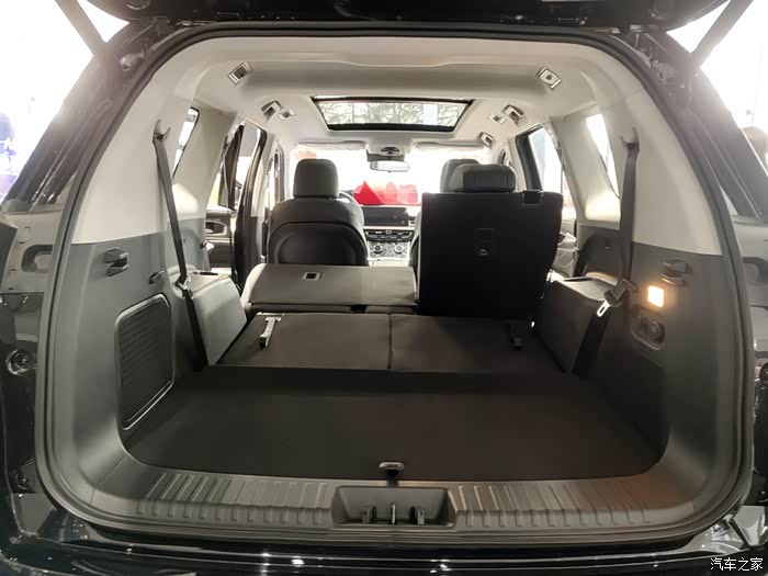星途揽月到店实拍体验这台大7座suv的乘坐空间