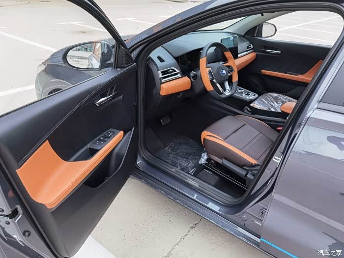 我的选择全新钢炮升比亚迪e2