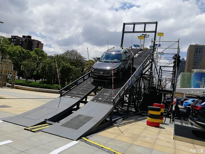 探岳越野道具试驾