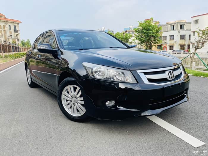 出售八代雅阁35v6