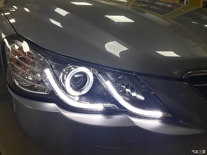 改装锐志大灯总成