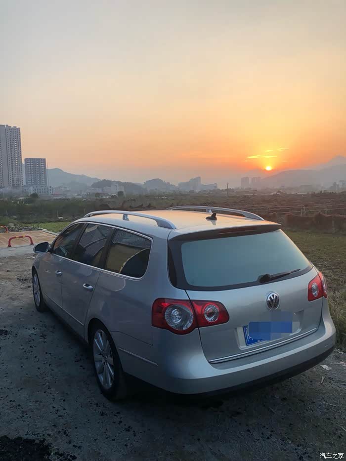 跟r36长得一样的2.0t的旅行车到底叫什么名字