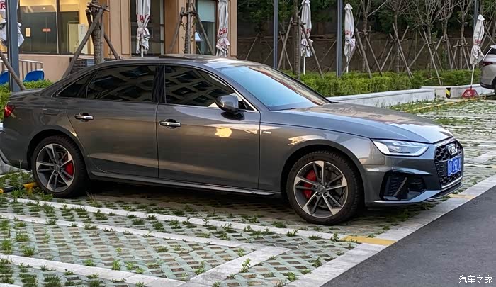 天云灰贴黑越看越好看