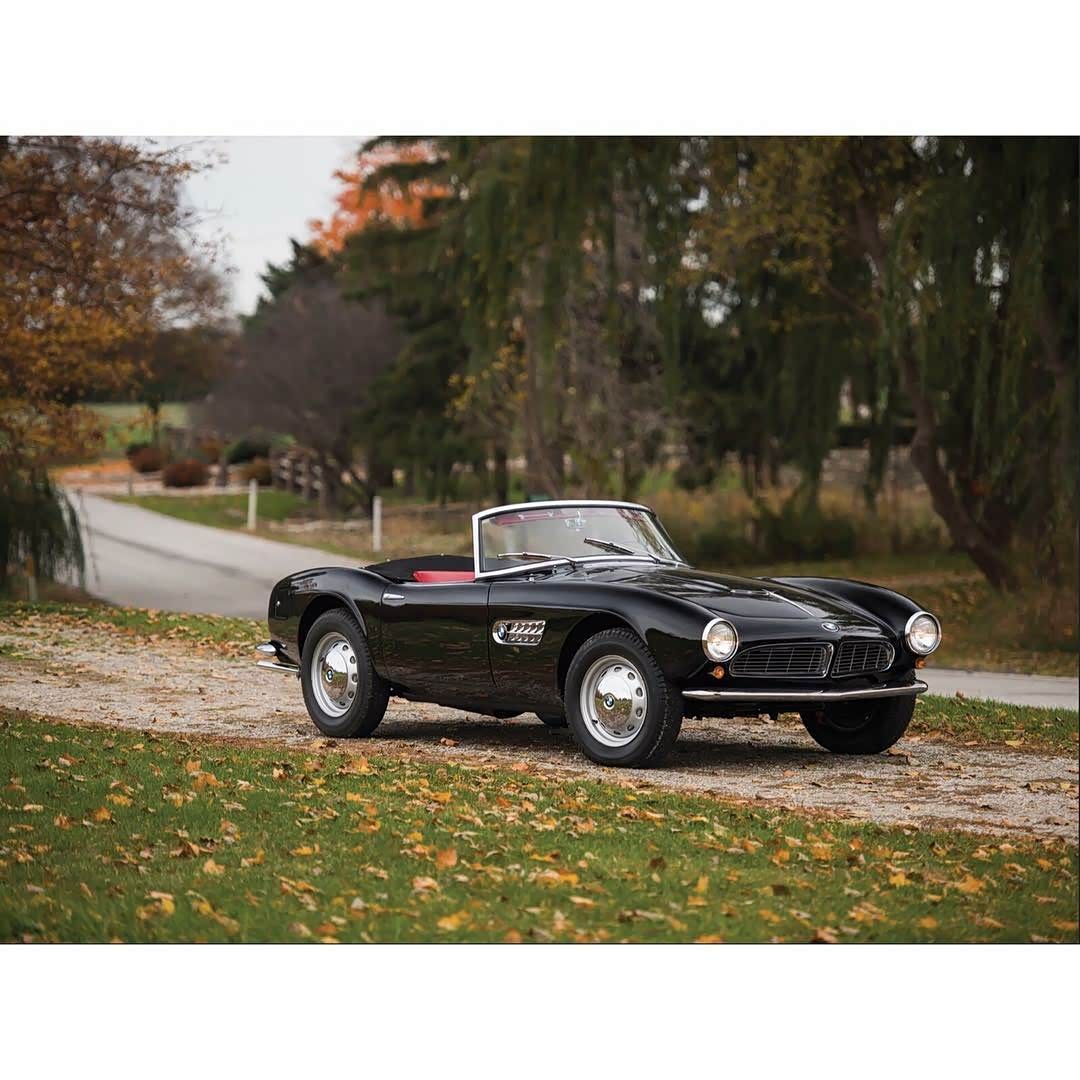 足够稀有的1959款宝马507 roadster!