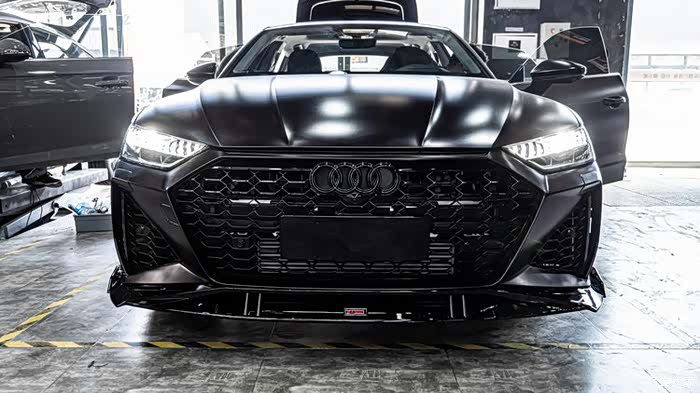 奥迪a7改装rs7包围锻造轮毂后四出卡钳改色外观小改效果大家参考