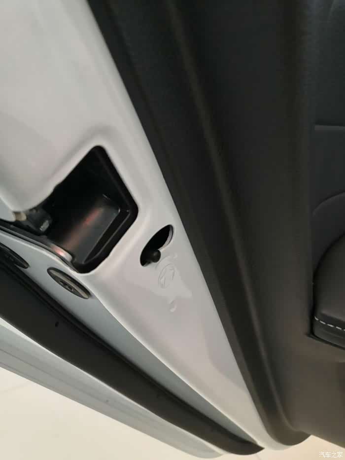 十万级家教首选 荣威i5