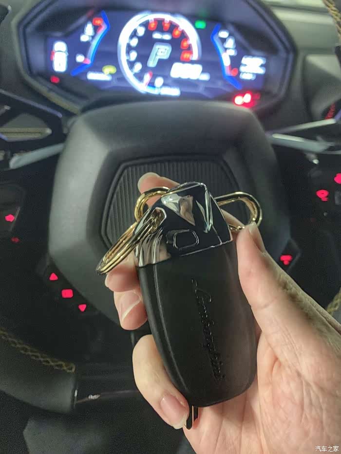 兰博基尼 huracan evo 提车作业