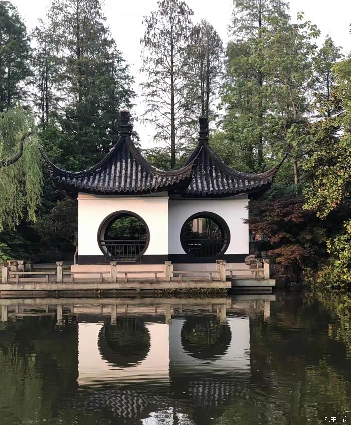 自驾荣威rx5游红梅公园一