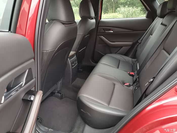 让人一眼入魂的马自达cx-30!