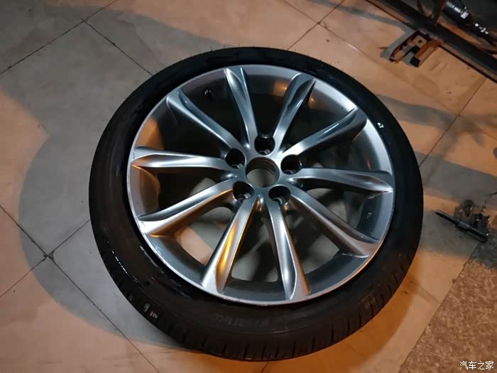 收六丰锐志轮毂 最好备胎