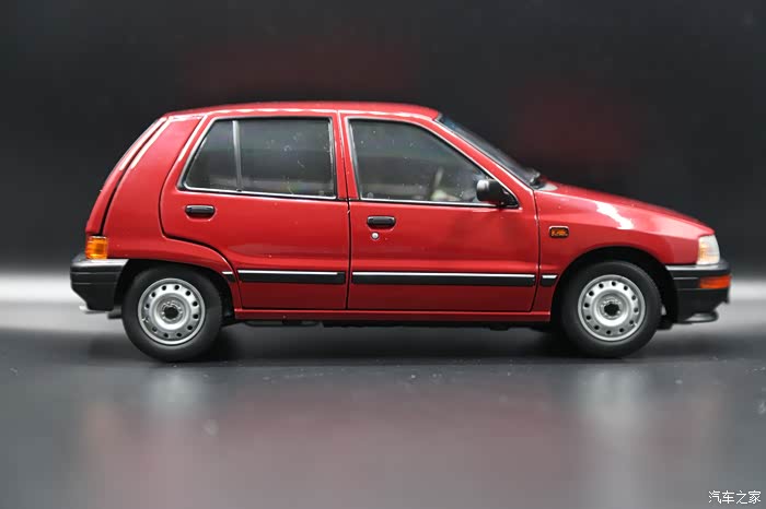 最早的国民车天津夏利tj7100