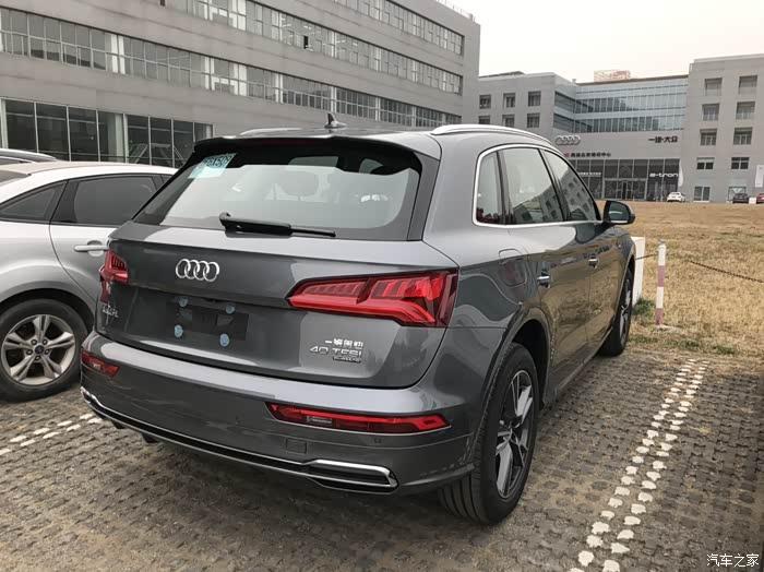 奥迪q5l季风灰购车用车笔记