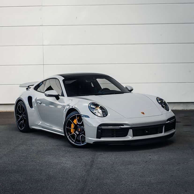 保时捷911 turbo s,最大输出 650 ps