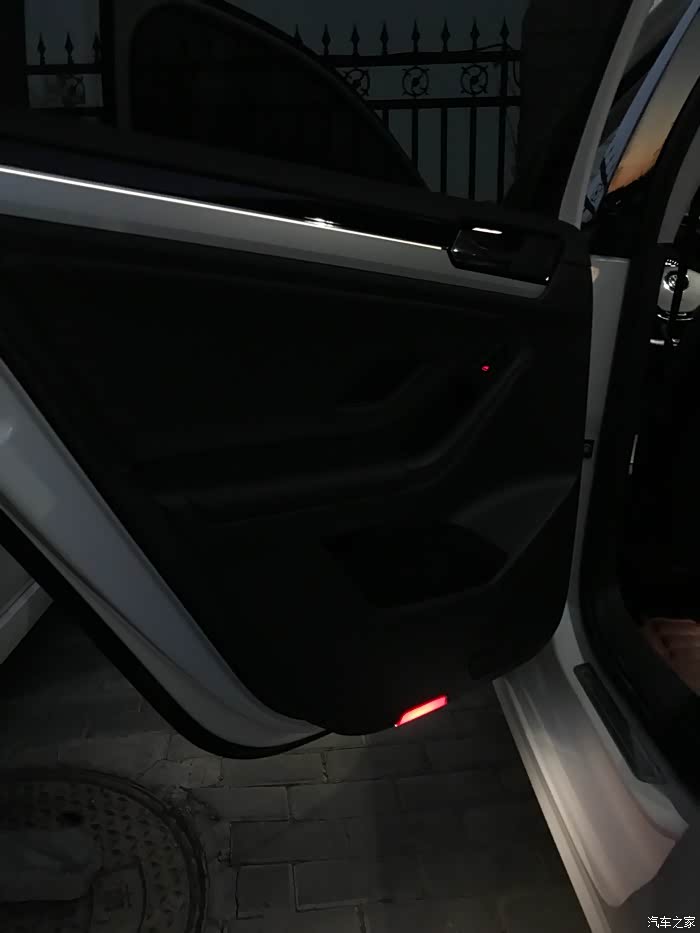 【图】2018款速腾四个门迎宾灯亮吗_速腾论坛_汽车之家论坛
