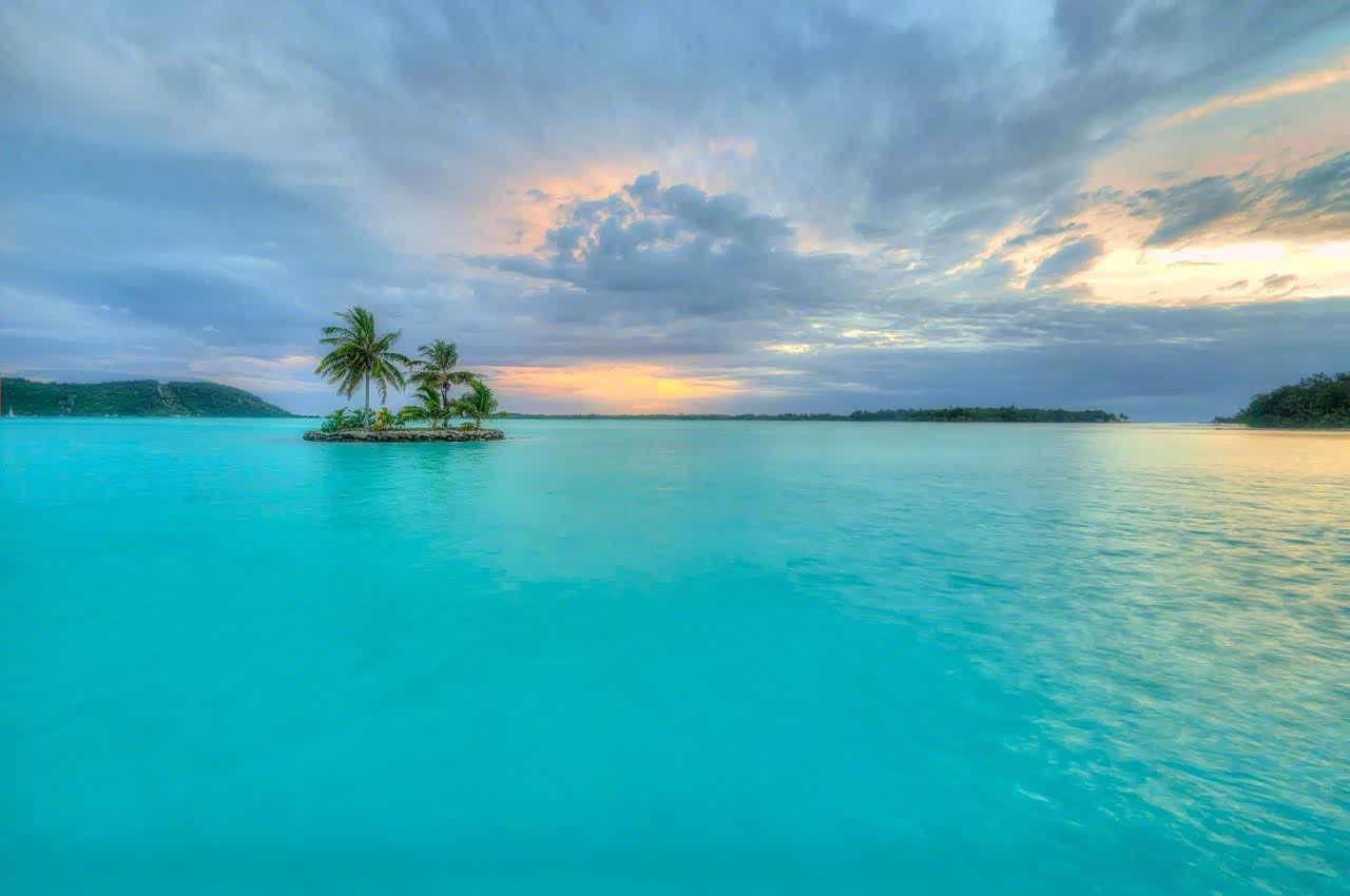 夏威夷普吉岛马尔代夫是夏日度假避暑的最佳旅游胜地