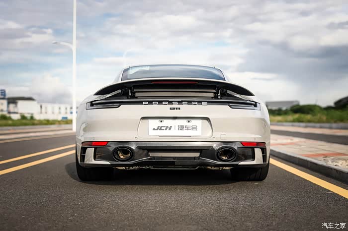 【图】992哑灰 碳纤维包围_保时捷911论坛_汽车之家论坛