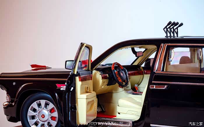 【图】(哎呀车库)1:18限量版红旗ca7600j检阅车拆箱报告_青少年论坛