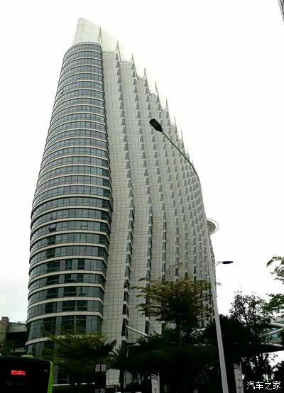 本来还准备在湛江再待天但天气再待天也就待在宾馆听风看雨如过海去