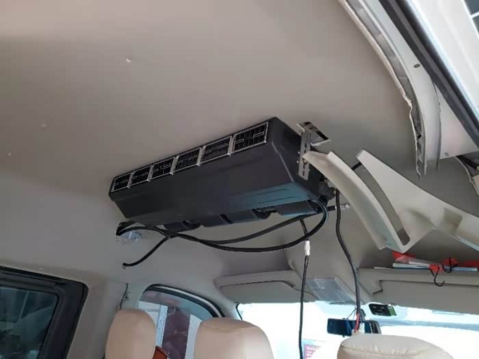 大通v80加装后空调