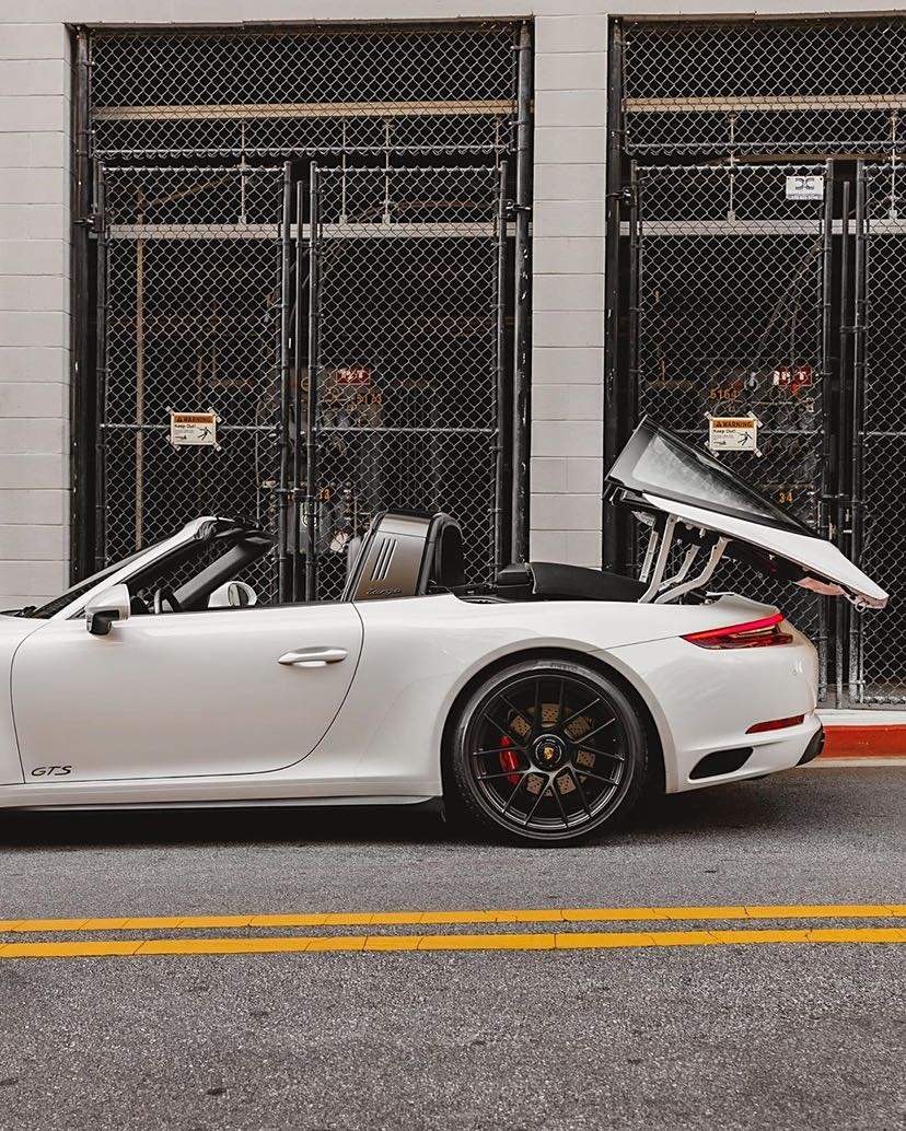 porsche 911 targa 4 怎麼可以這麼好看