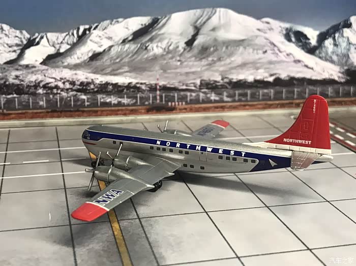 同温层巡航者螺旋桨飞机的最后奢华一一一波音377